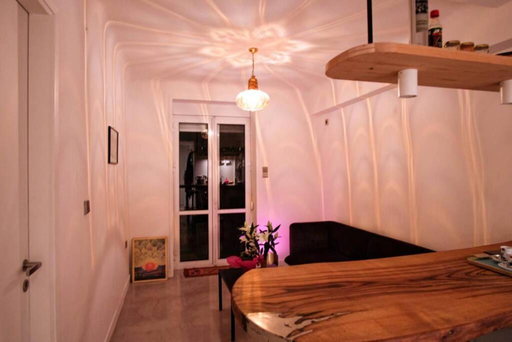 Calm And Cozy Flat With Romantic Garden เอเธนส์ ภายนอก รูปภาพ